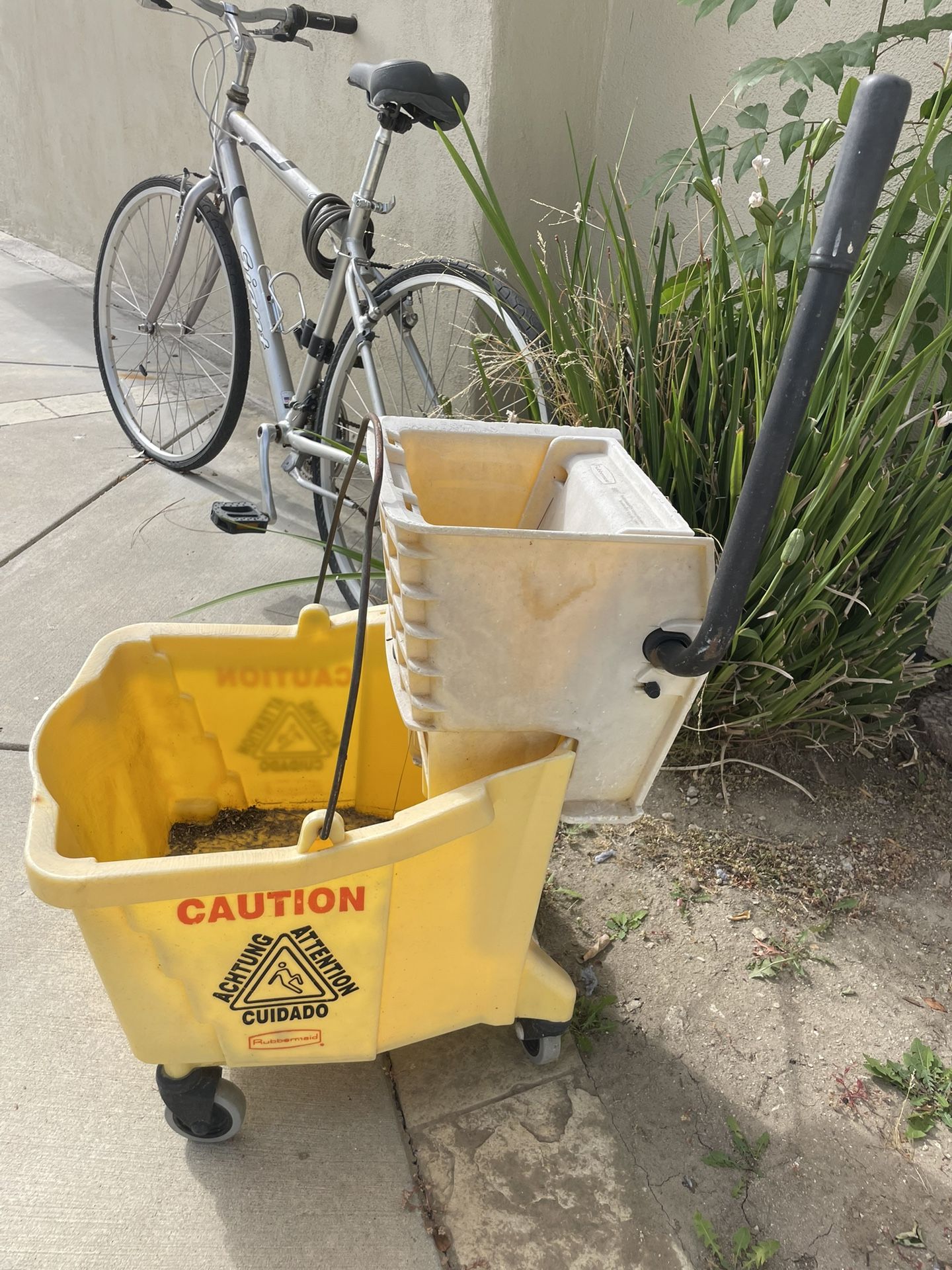 mop bucket