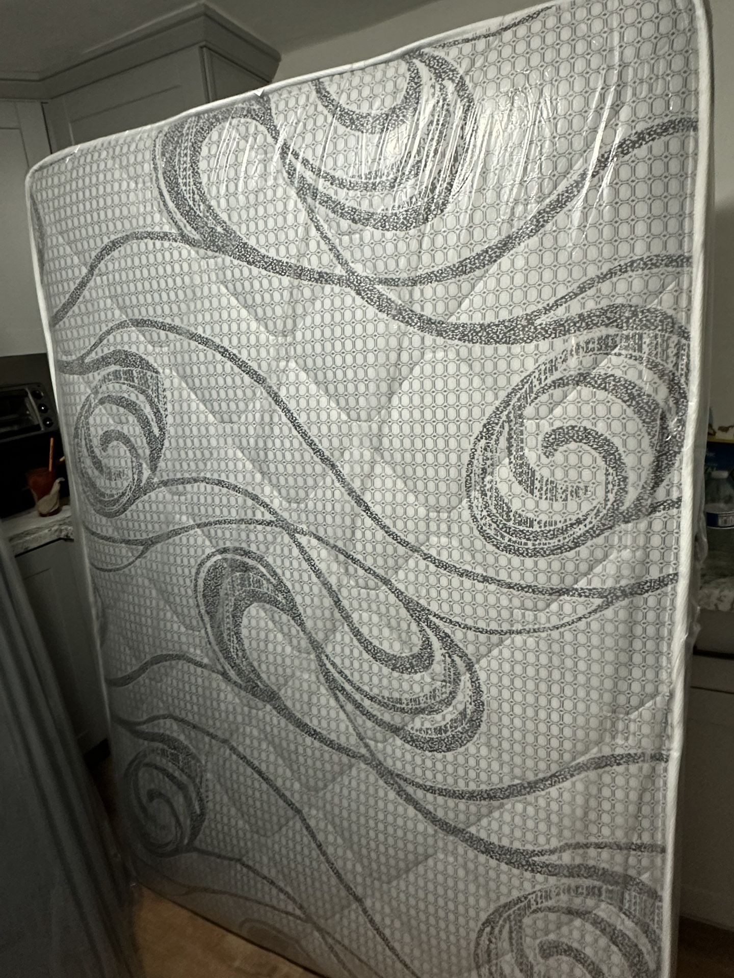 Mattress & Box Spring Set