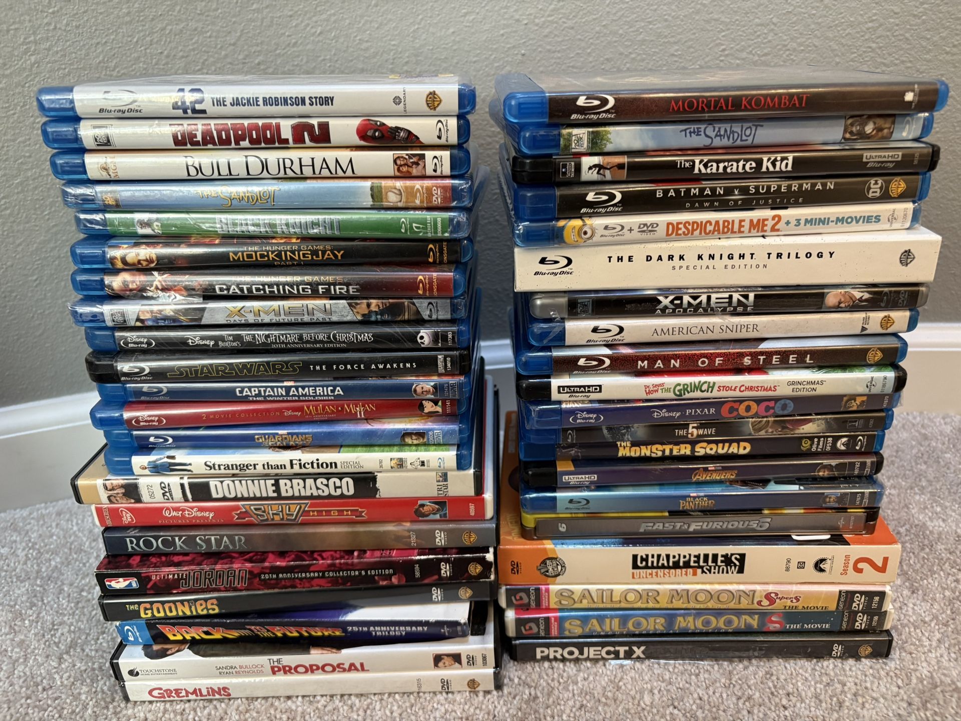 Assorted DVDs & Bluerays (42)
