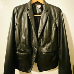 Women Lather Jacket Size L