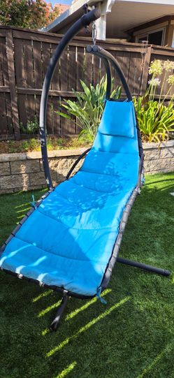 Outdoor Patio Swinging Chair