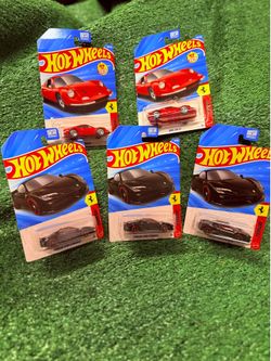 Hot wheels ferrari SF90 & DINO $5 ea