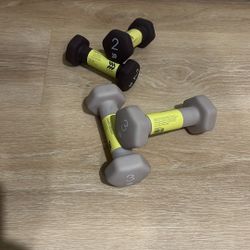 Hand weights 2lb & 3lb 