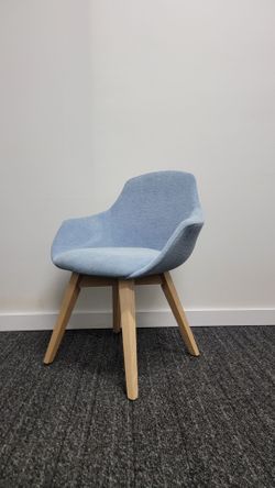 Contract grade sample chair.  Excellent condition.