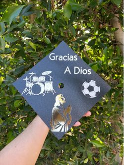 Cap topper ( Adorno para gorro de graduación. 👨‍🎓)