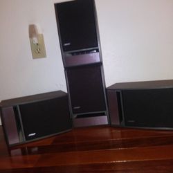 Bose Bookshelf Speakers-4