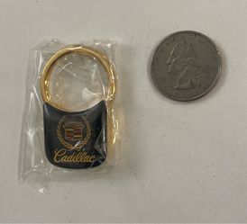 GOLD CADILLAC LOGO KEY CHAIN