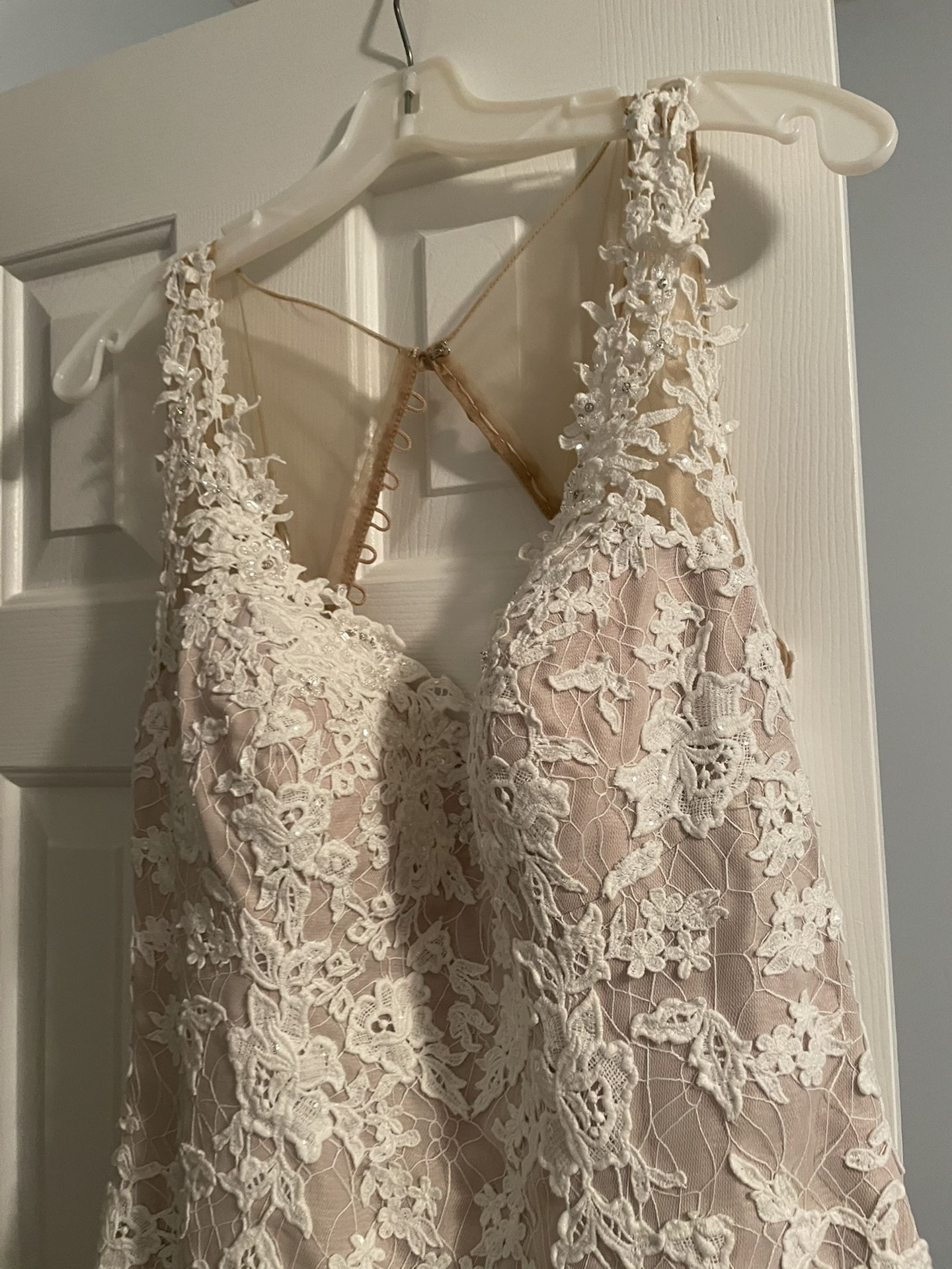 David’s Bridal Size 14 Dres Brand New