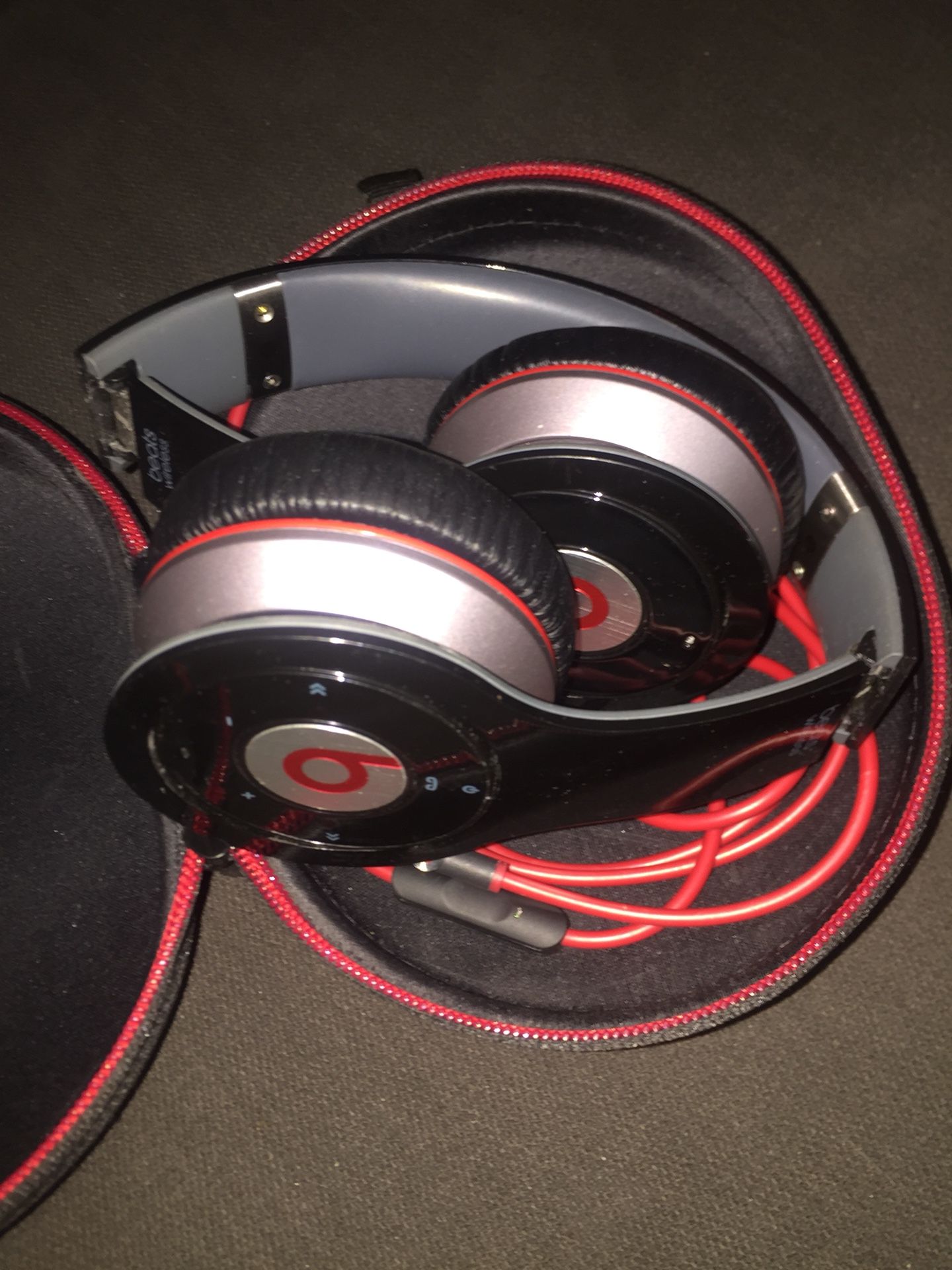 Beats Wireless