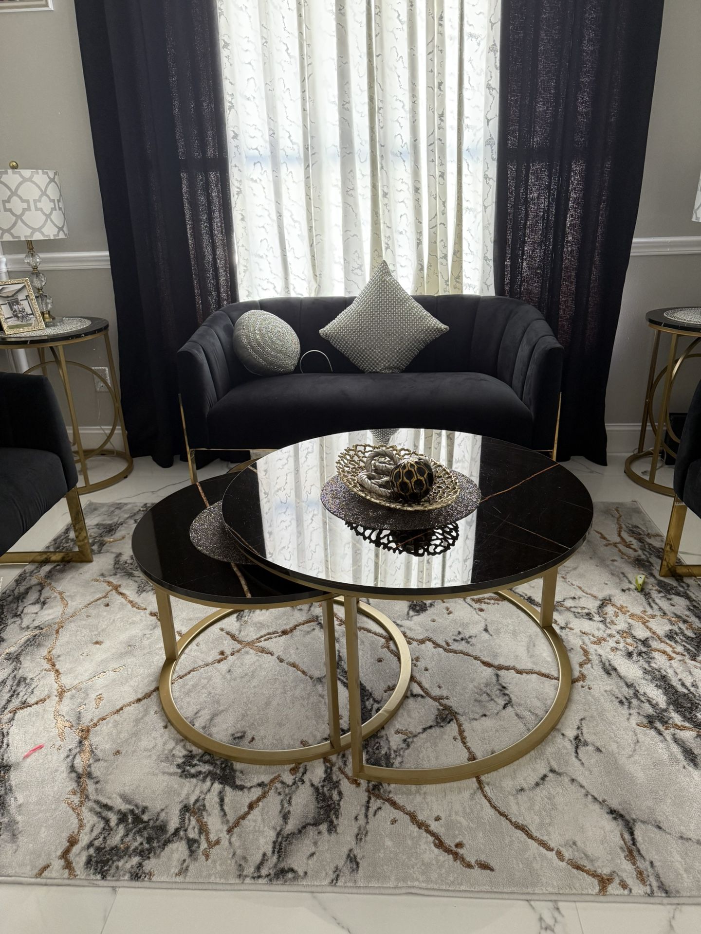 sofa and dining set Blak End Gold