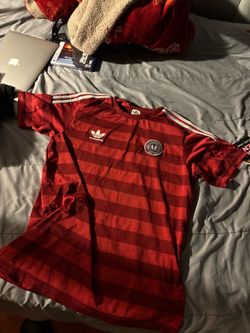 Adidas Official #10 Soccer Jersey Size L