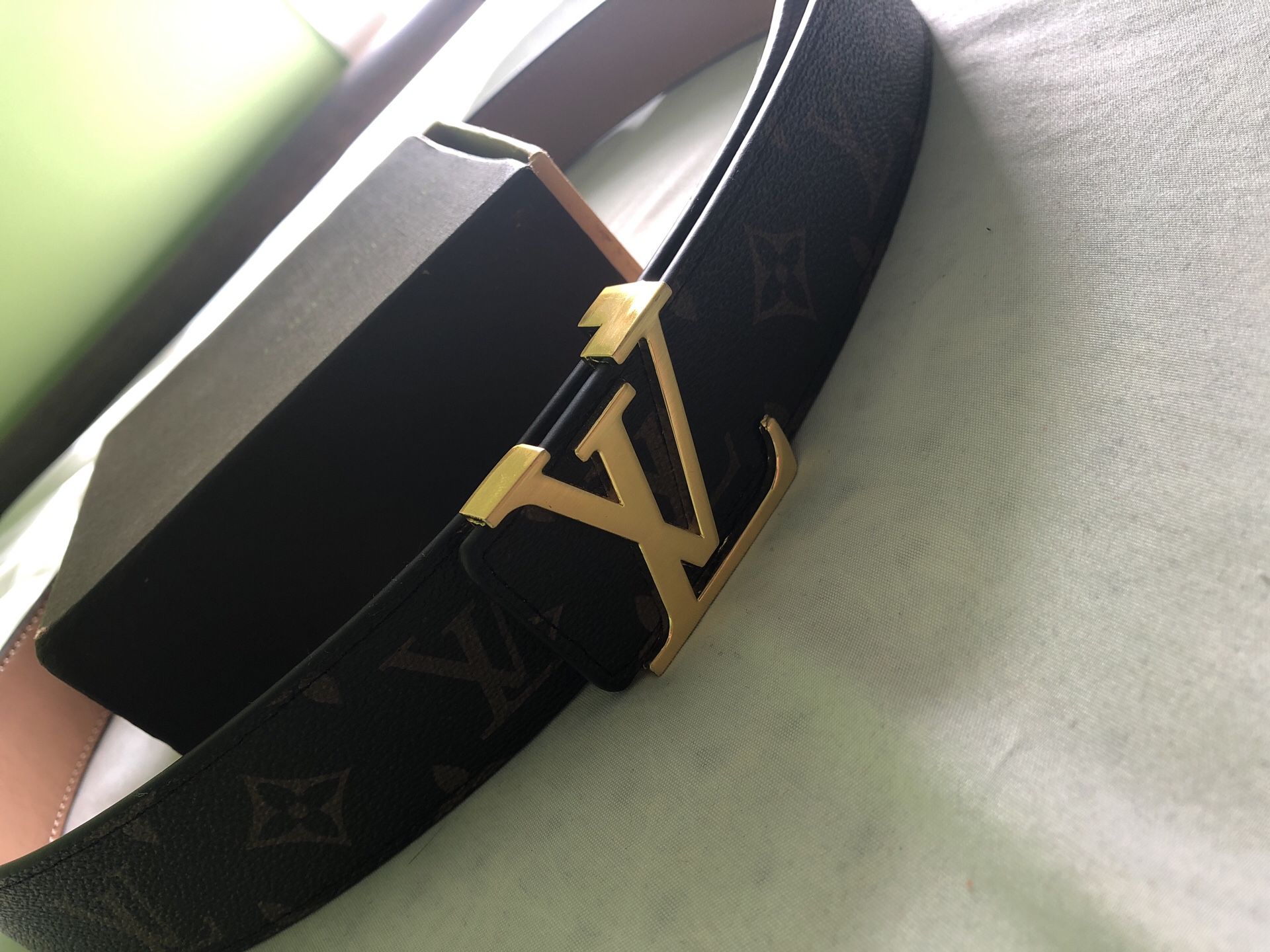 Louis Vuitton belt size 32-34