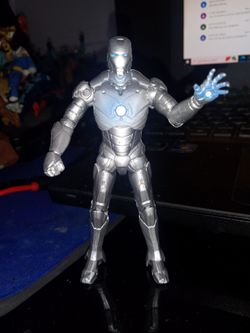 Rare Silver Iron Man ,4"inch and