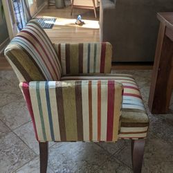 4 Kitchen Chairs