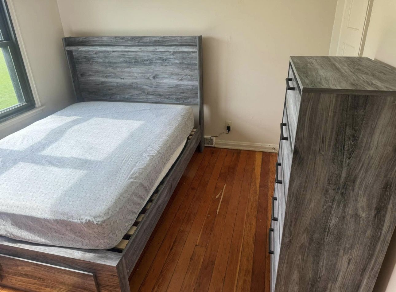 Queen size bed frame with chest