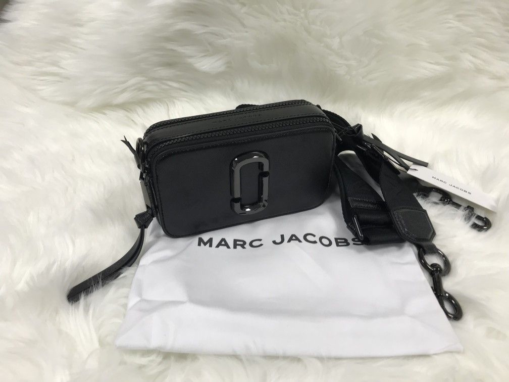 Marc Jacobs Colorblock Snapshot Crossbody Bag  Black
