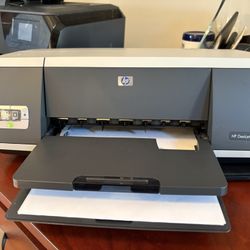 Hp Deskjet 5740 Printer Needs In Cartridges They Are Cheap On Ebay Works Great