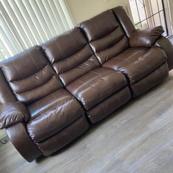 reclyner couches