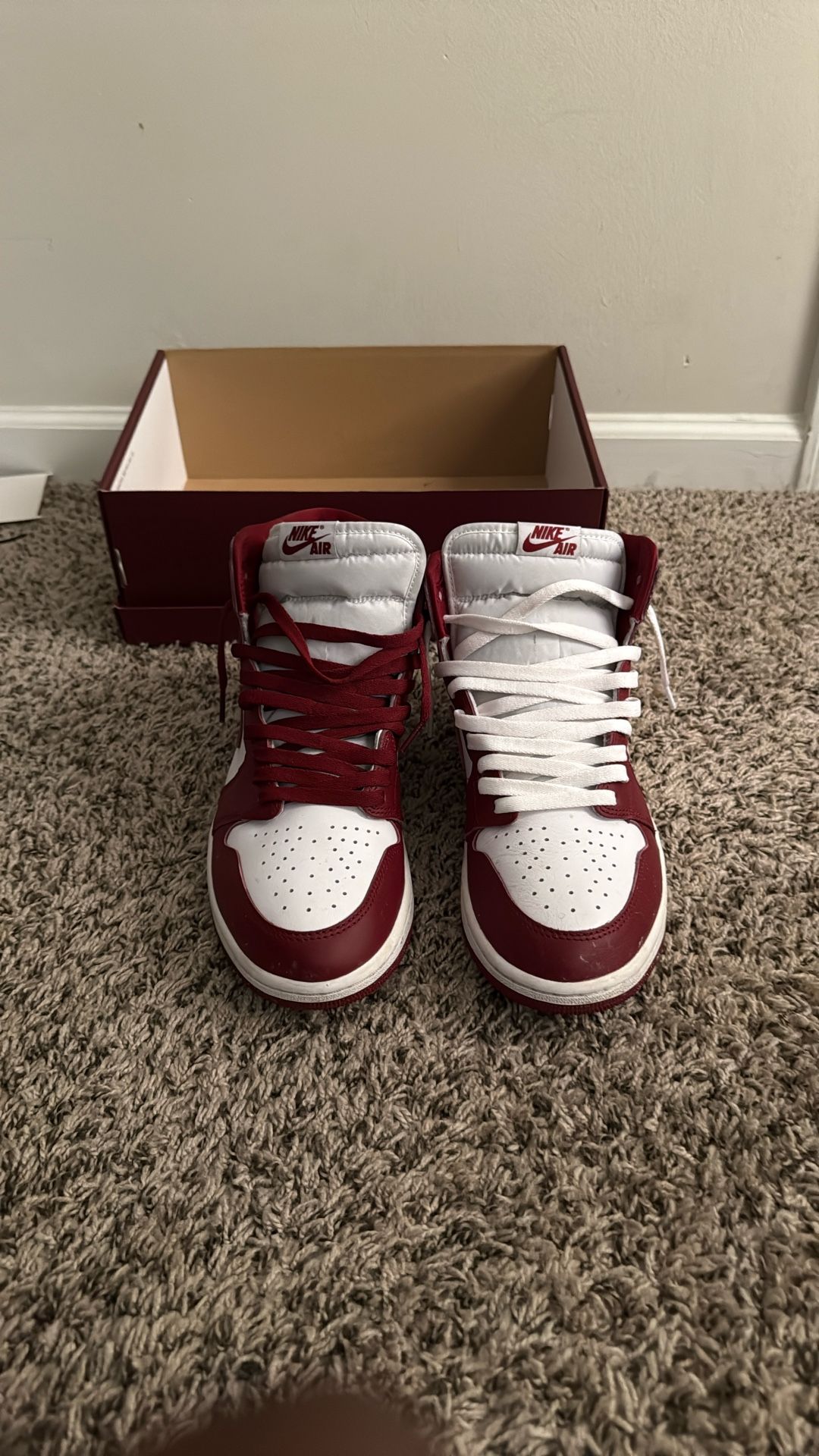 Jordan 1 Retro High OG Heritage