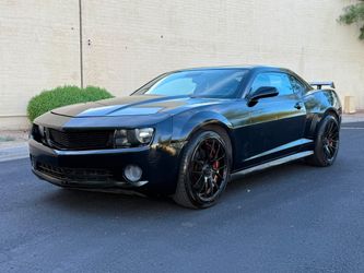 2011 CHEVY CAMARO LS, MANUAL TRANSMISSION, LOW MILES, CLEAN AUTO-CHECK, COLD AC, NICE CAR 🚘