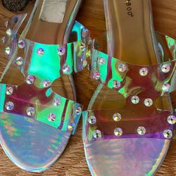 Women’s Sandal Flat, Bamboo Brand, $5