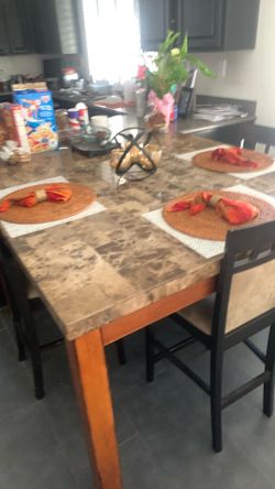 🔥🔥dining set GRANITE W/3 chairs HIGH TABLE🔥🔥