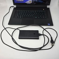 Alienware X17 R2 4K 2.5GHz i9-12990HK - 32 RAM 512GB (#24652)