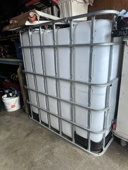 330 Gallon Tank