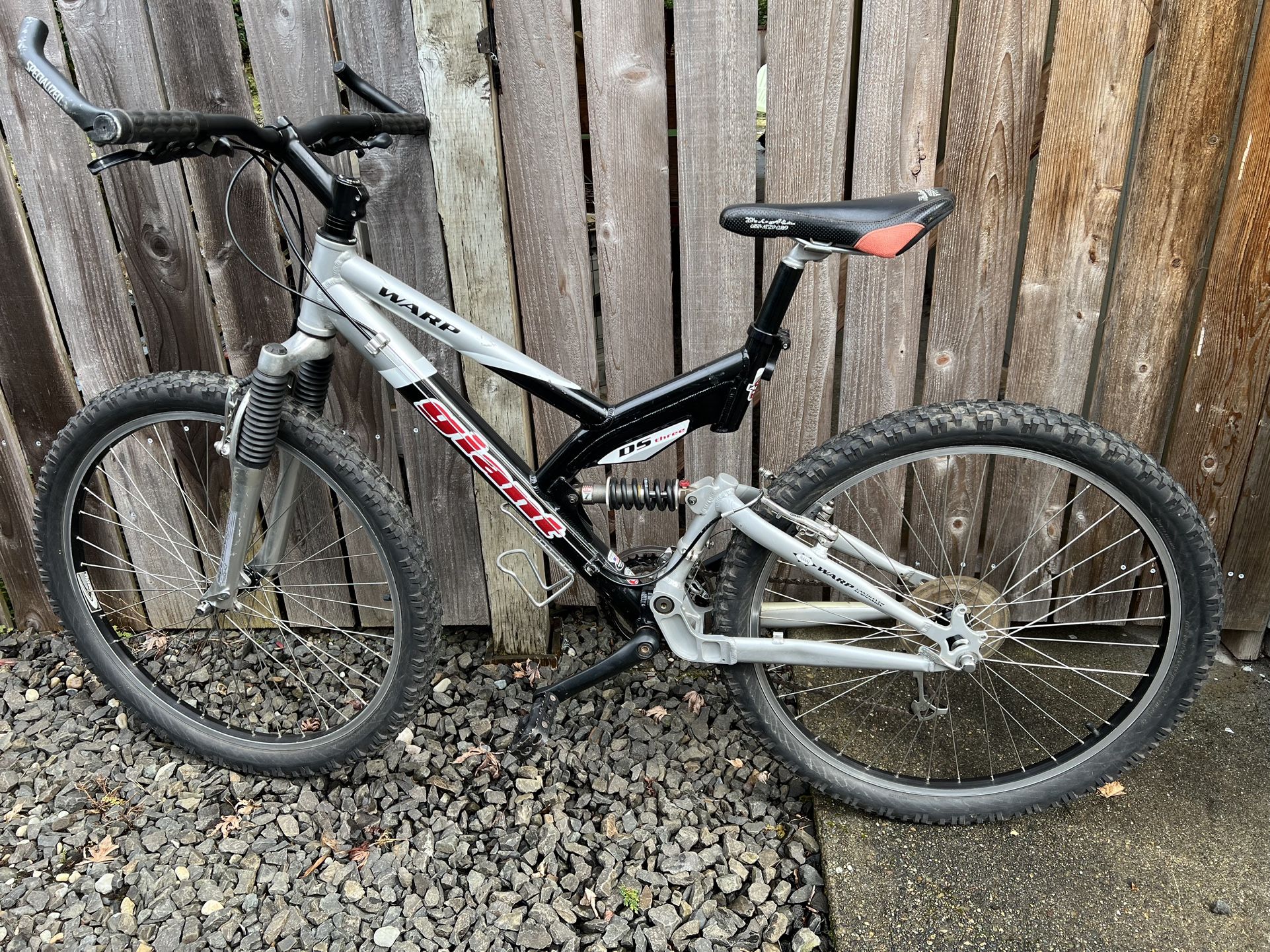 Mountain Bike - GIANT BRAND(edited for Correct Pictures)
