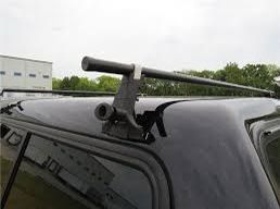 Roof Rack - Yakima 1A Raingutter Rack Towers With 70” Bars. Set of 2