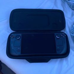 Steam Deck LCD 64 GB( 455 GB SD Card Included)