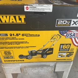  DeWalt 2X20V MAX DCMWSP256U2 21 in. 20 V Battery Self-Propelled Lawn Mower Kit (Battery & Charger