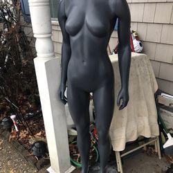 Nice Under Armor Mannequin Only $75 Pick Up In Glenbernie