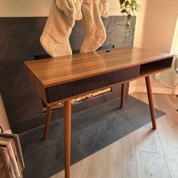 Mid-Century Modern Desk- Solid Wood Look 