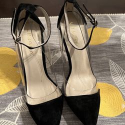 Pointed Toe/ Clear Side Pumps