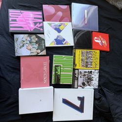 kpop albums/lightsticks/photocards/extras