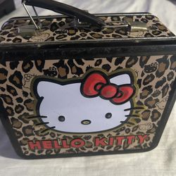 Hello Kitty Leopard Lunch Box