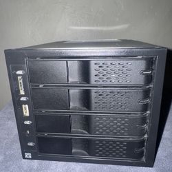 ICY DOC Internal Or External Sata 4 Bay Hard Drive Enclosure 