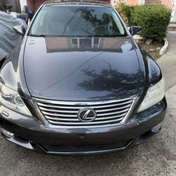 2011 Lexus LS