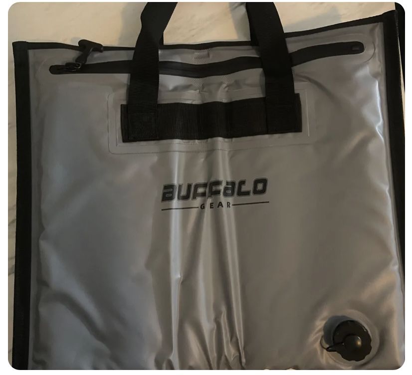 Buffalo Insulated Fishing Bag