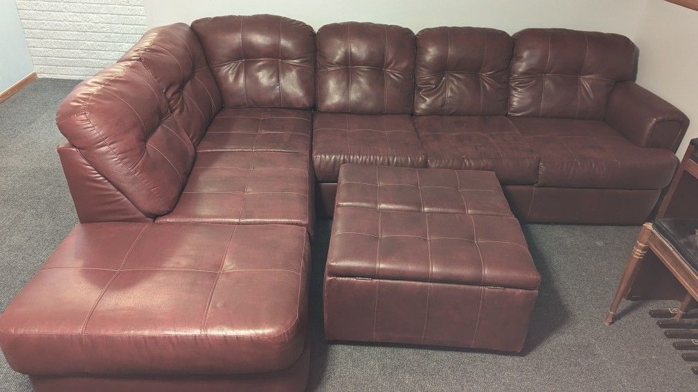 Maroon Sectional Couch w/Ottoman Storage 