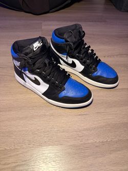Air Jordan 1 Retro High OG Royal Toe