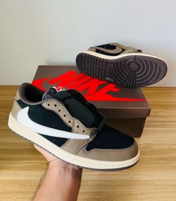 Jordan 1 Retro Low Travis Scott ‘Mocha’