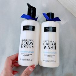 Victoria’s Secret Passionflower Cream Wash & Body Lotion Set