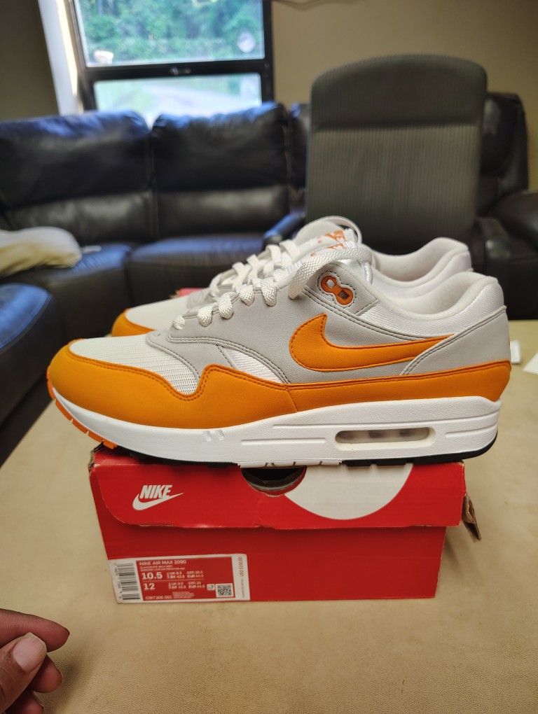 $160 Local Pickup 2020 Nike Air Max 1 Anniversary Magma Orange Size 11 Replacement Nike Box Worn Once. No Trades Price Is Firm