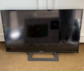 Sony Bravia 32” LED TV