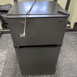 Haier Mini Fridge And Freezer