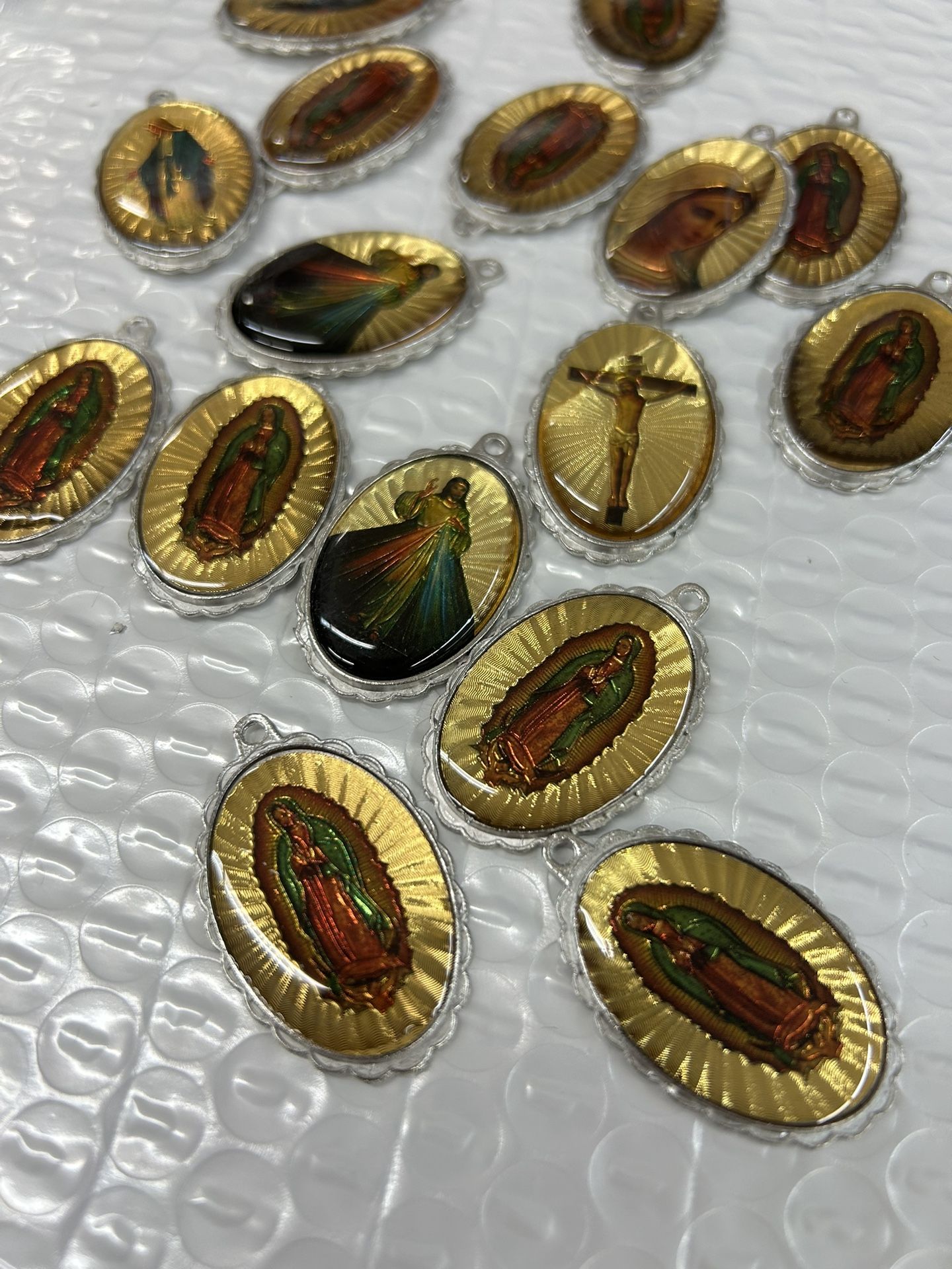 Set Of 12 X 10pcs Saint Mary Virgin Miraculous Medal Rosary Catholic Big Charms Pendant DIY Necklace Bracelets Jewelry Making