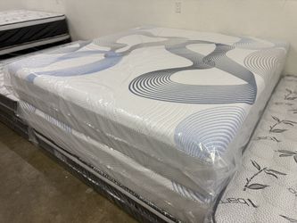 12”King Cooling Gel Hybrid Memory Foam Mattress!