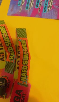 Hard summer wristbands